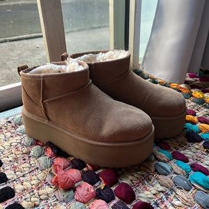 UGG platform boots!